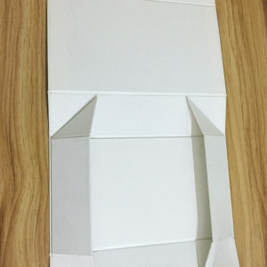 Flat Pack With Paper Insert Box